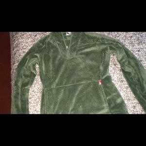 North face fuzzy quarter zip